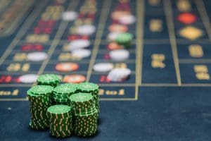 5 Popular Table Games in Online Casinos: A Quick Guide